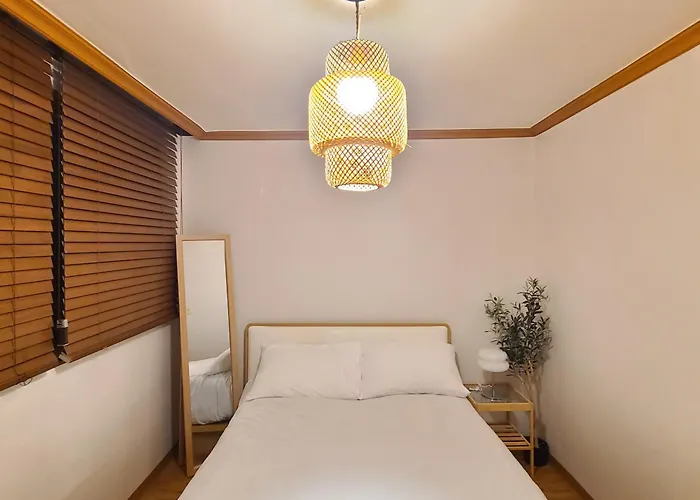 公寓 Wood House Hongik Univ 6 Double Beds