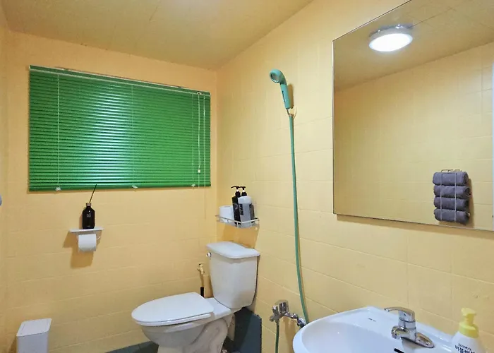 公寓 Wood House Hongik Univ 6 Double Beds *