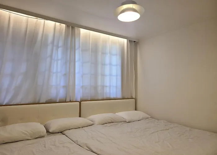公寓 Wood House Hongik Univ 6 Double Beds
